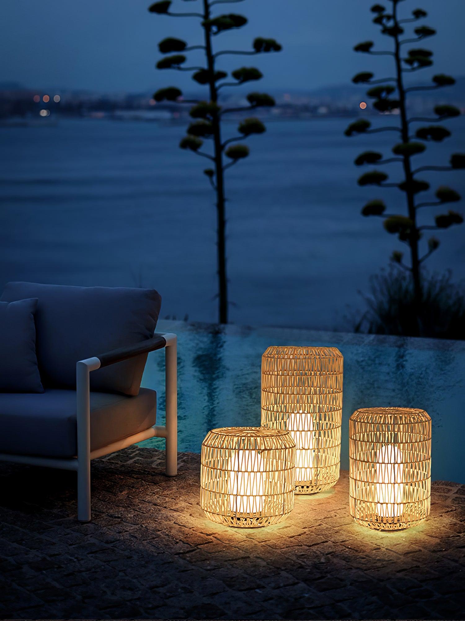 Oliver Vintage Metal Outdoor Lighting - Blowlighting