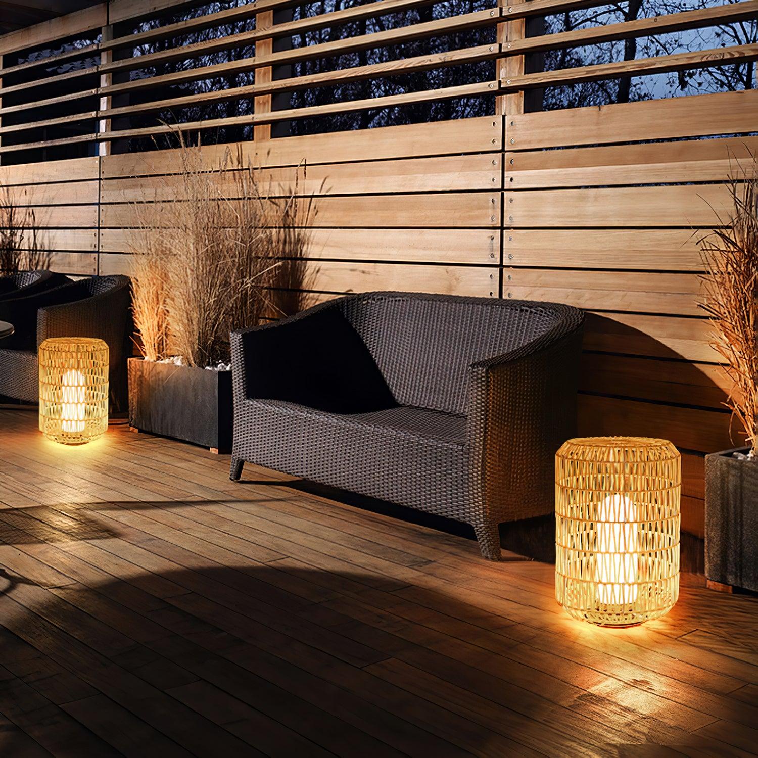 Oliver Vintage Metal Outdoor Lighting - Blowlighting