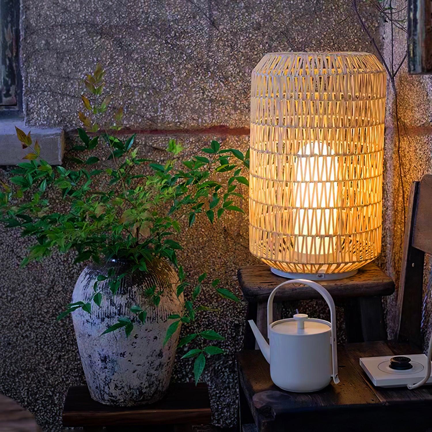 Oliver Vintage Metal Outdoor Lighting - Blowlighting