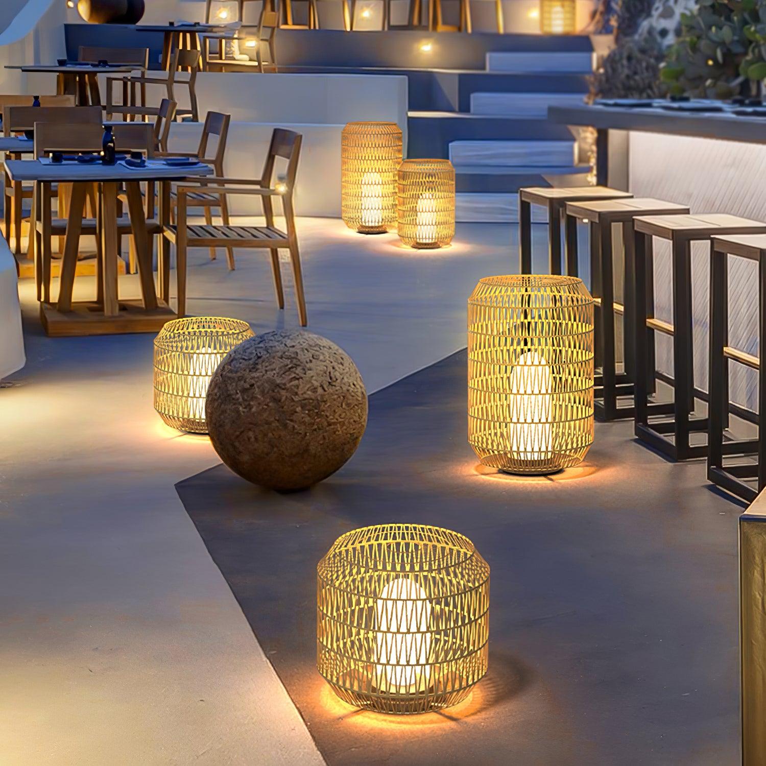 Oliver Vintage Metal Outdoor Lighting - Blowlighting