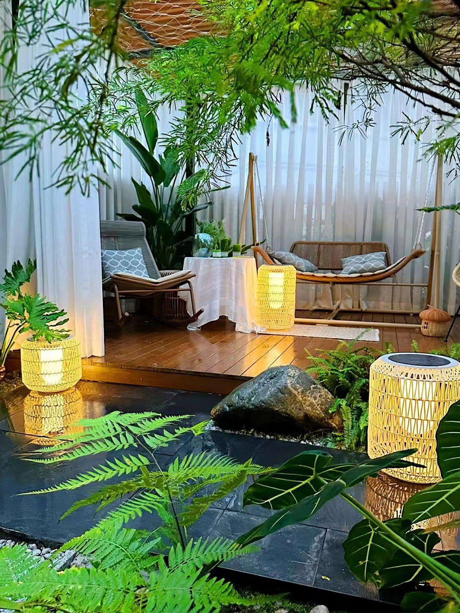 Oliver Vintage Metal Outdoor Lighting - Blowlighting