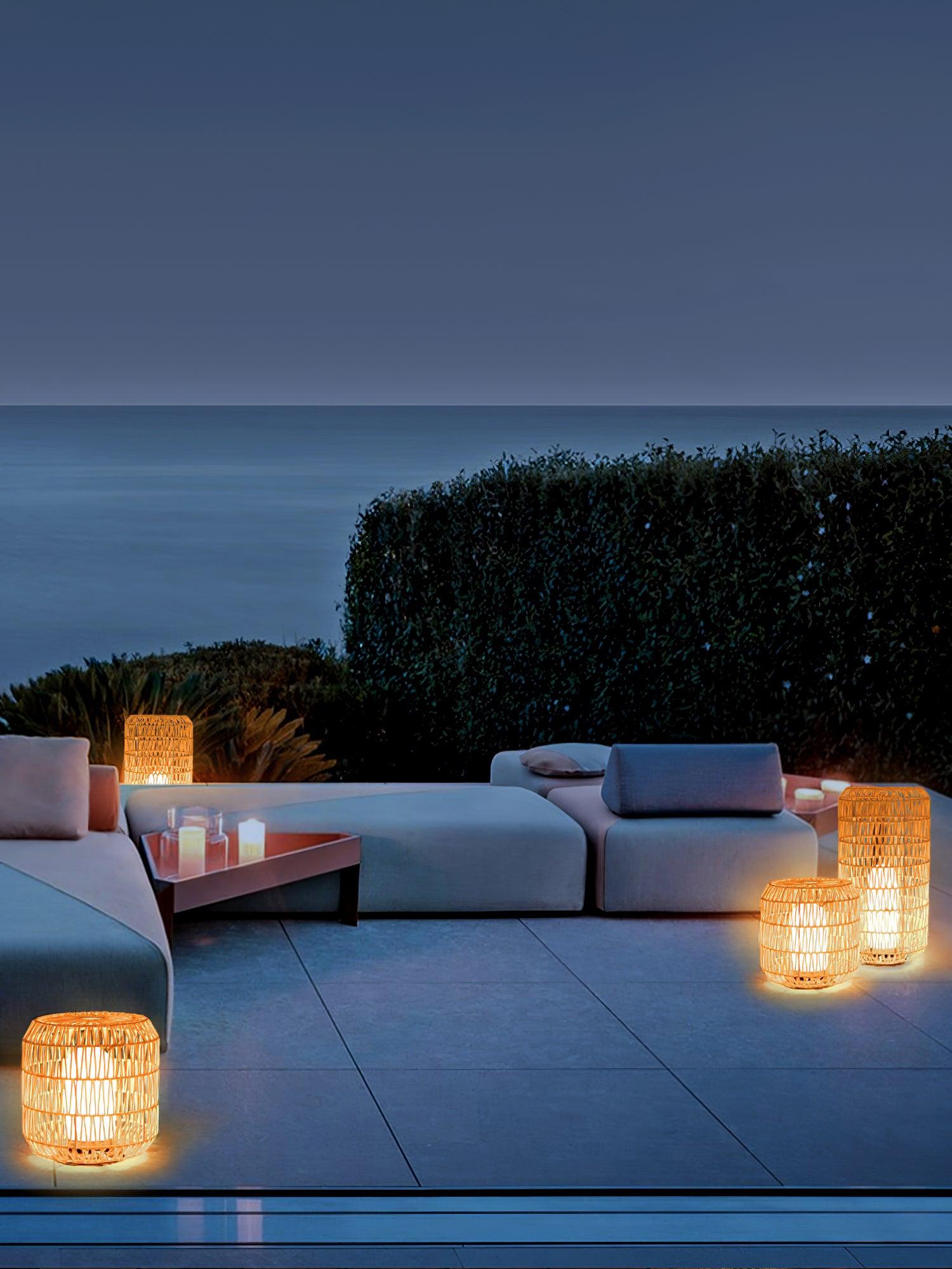 Oliver Vintage Metal Outdoor Lighting - Blowlighting