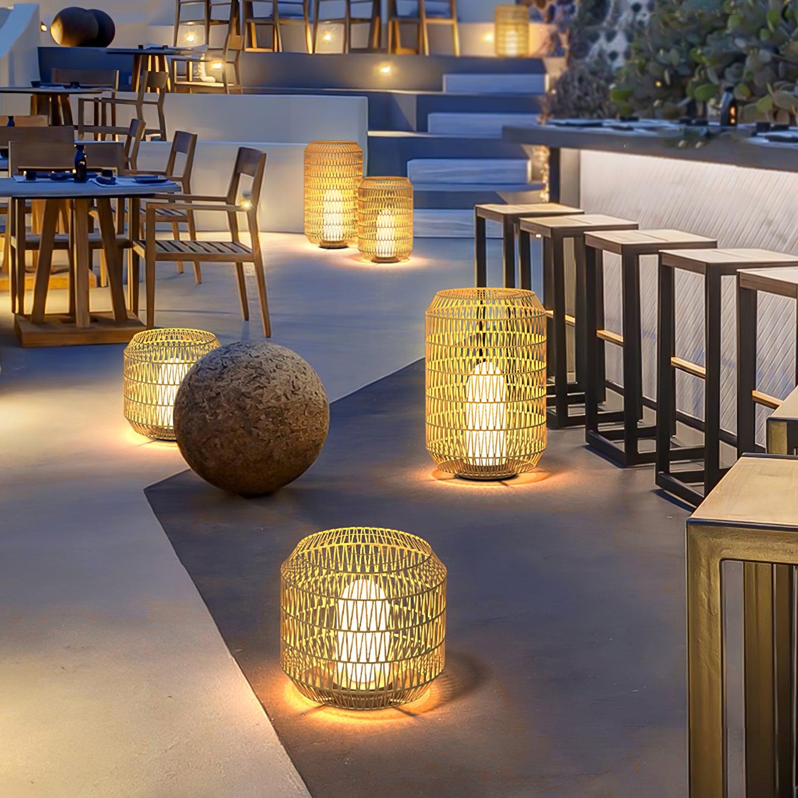 Oliver Vintage Metal Outdoor Lighting - Blowlighting