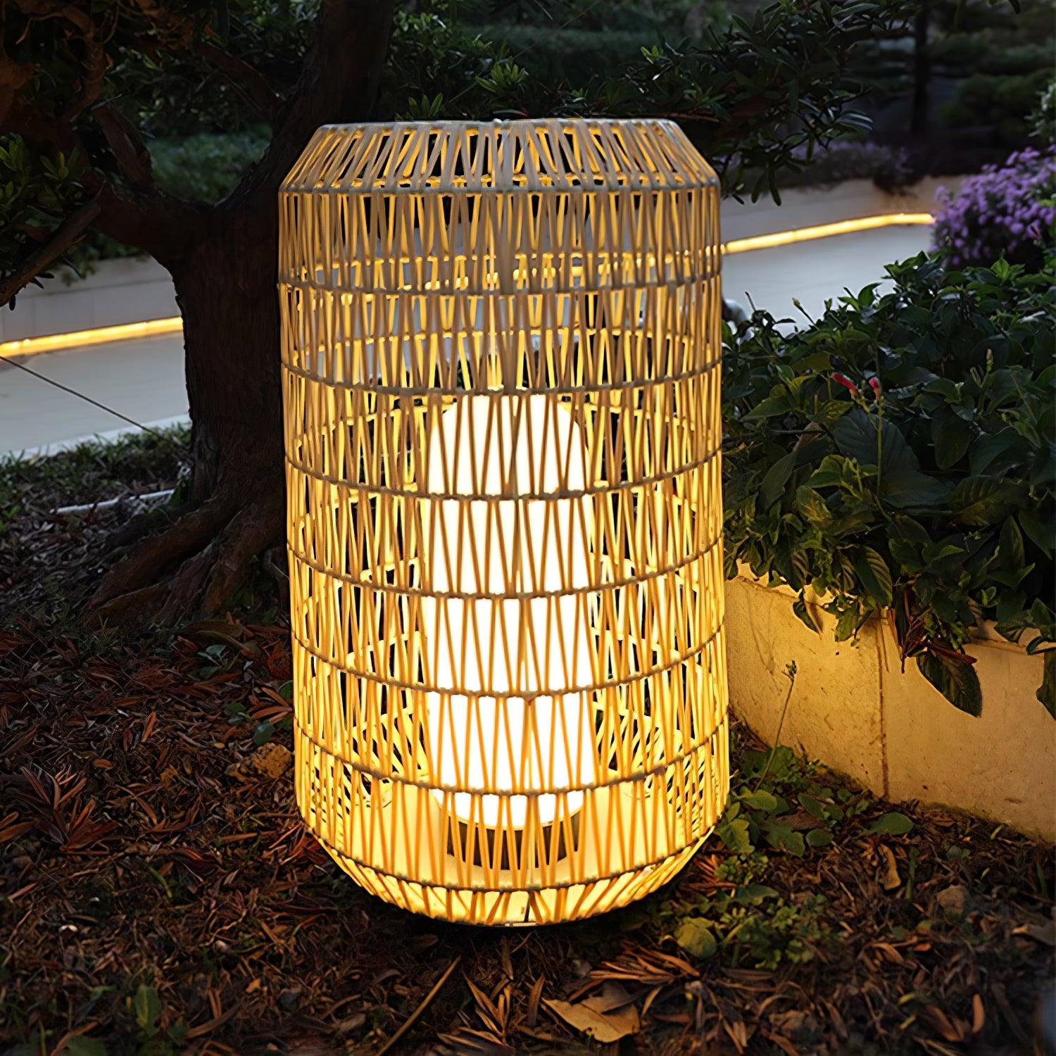 Oliver Vintage Metal Outdoor Lighting - Blowlighting