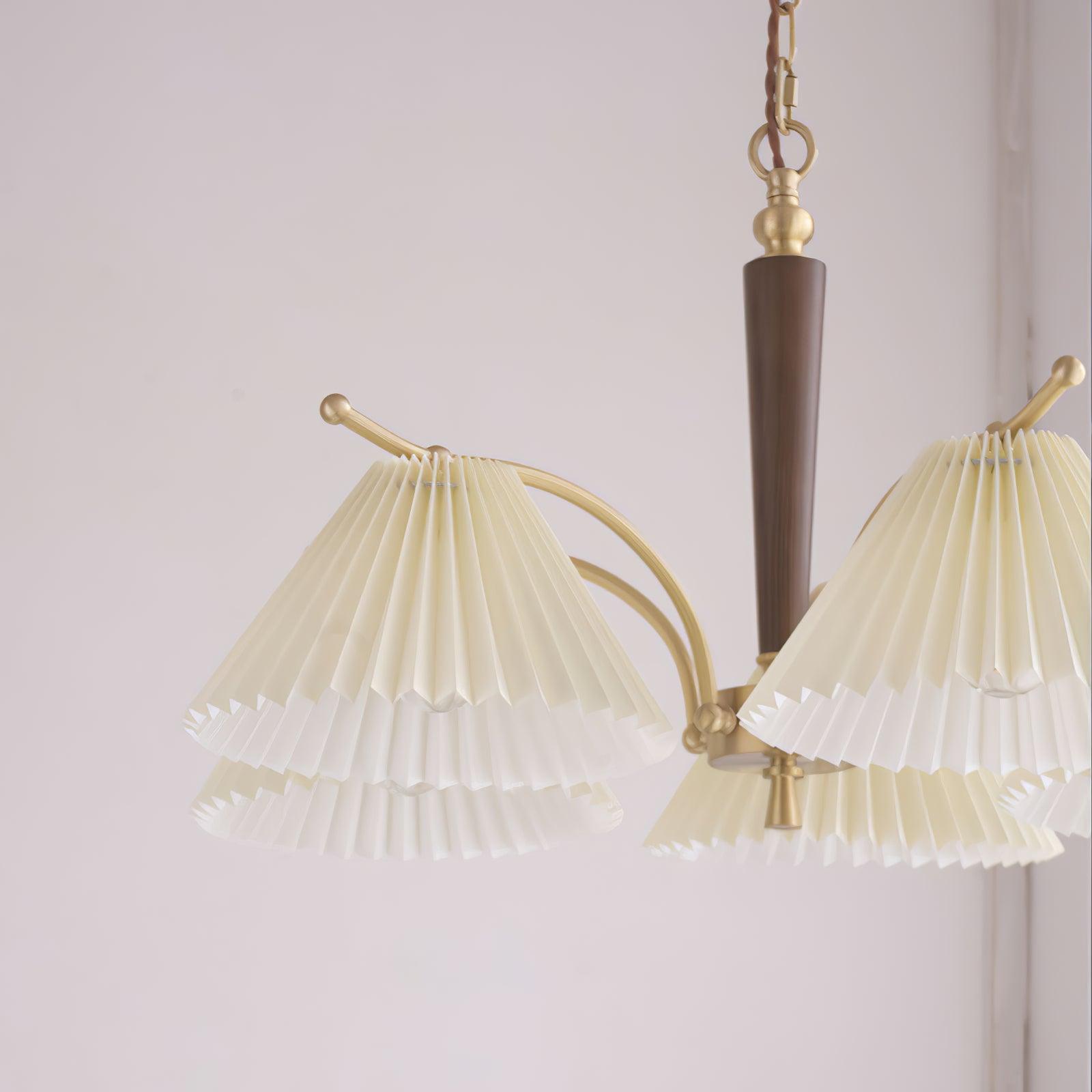 Wrinkled Chandelier - Blowlighting