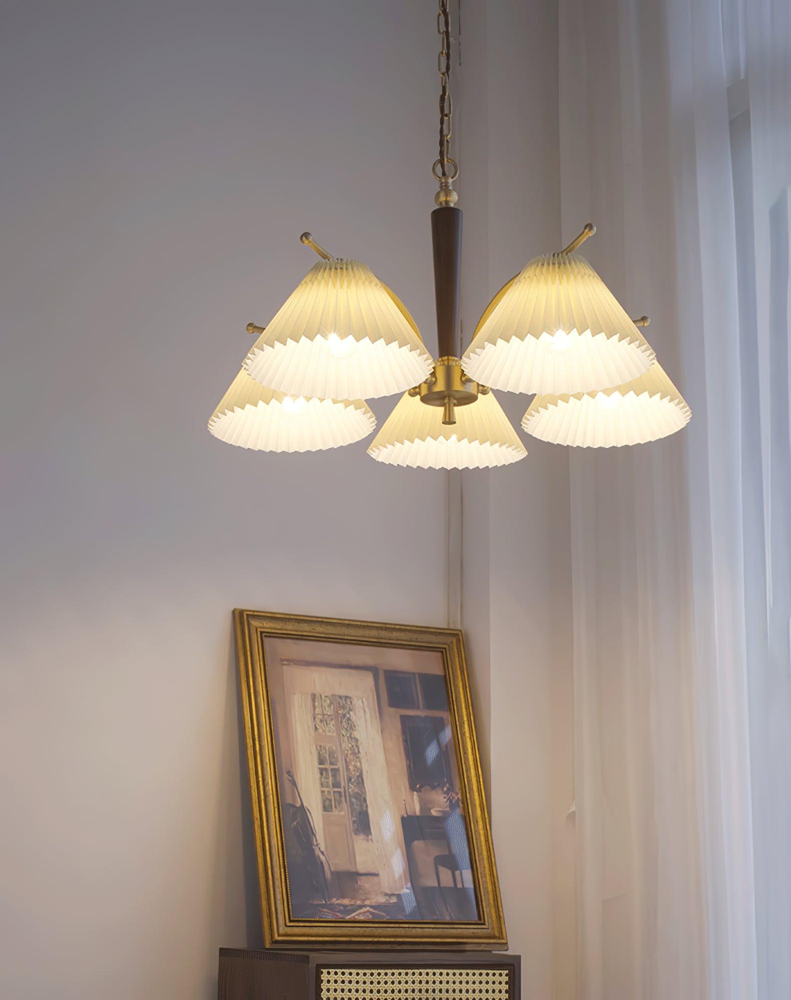 Wrinkled Chandelier - Blowlighting