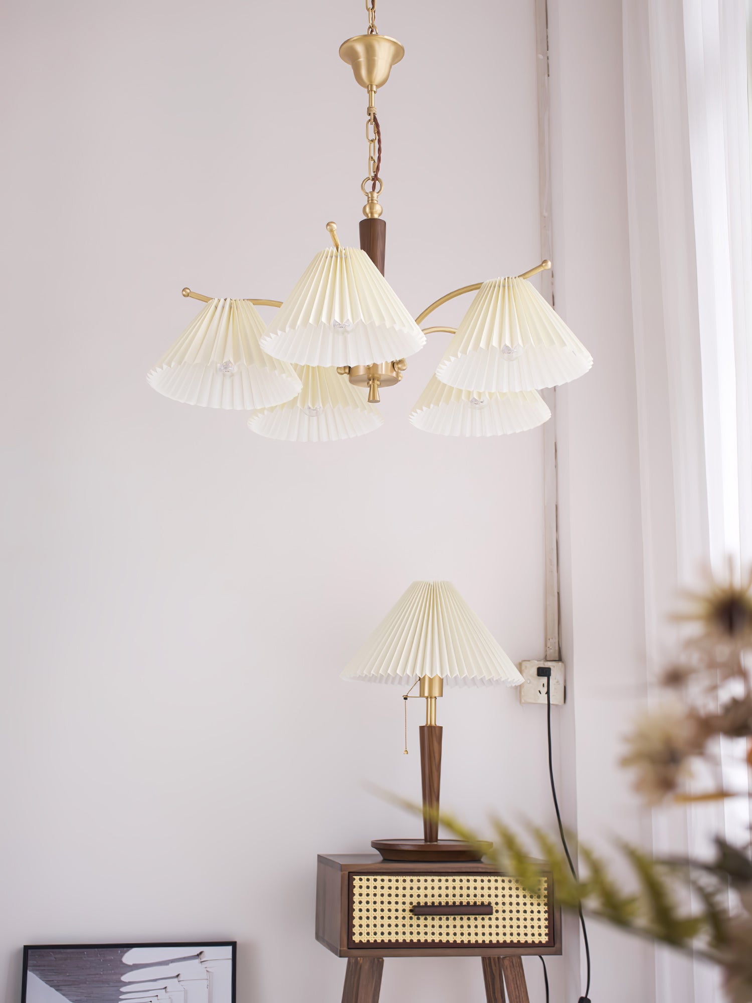 Wrinkled Chandelier - Blowlighting