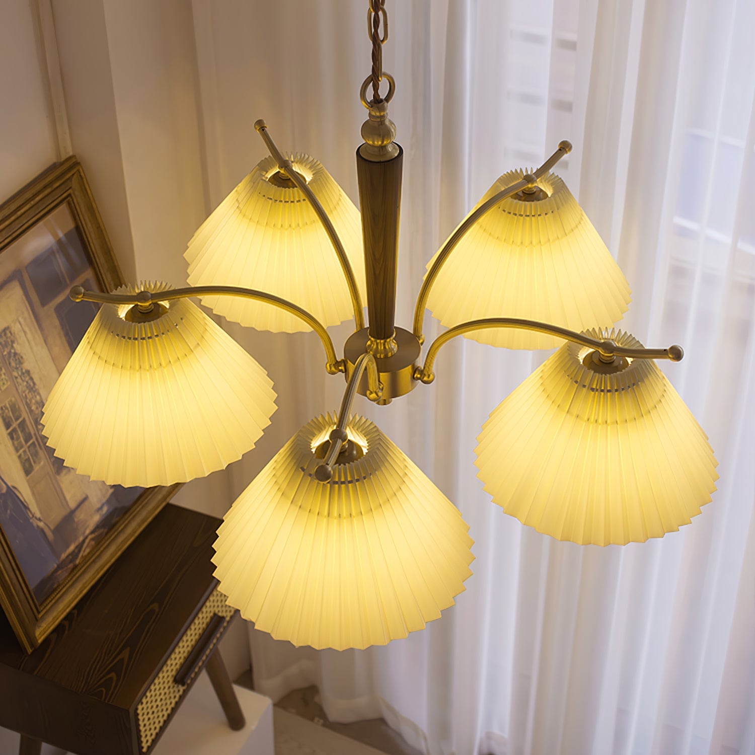 Wrinkled Chandelier - Blowlighting
