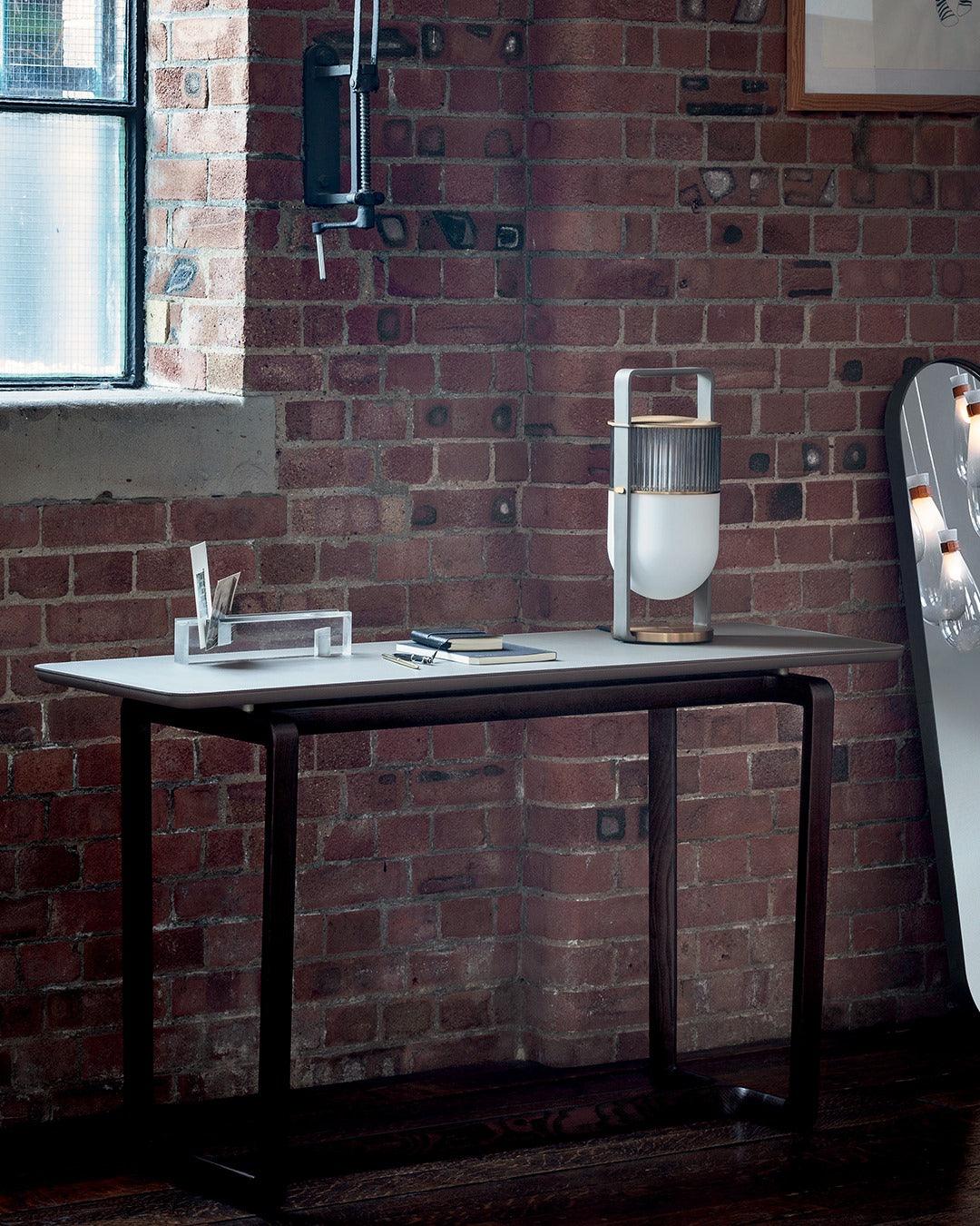 Xi Table Lamp - Blowlighting