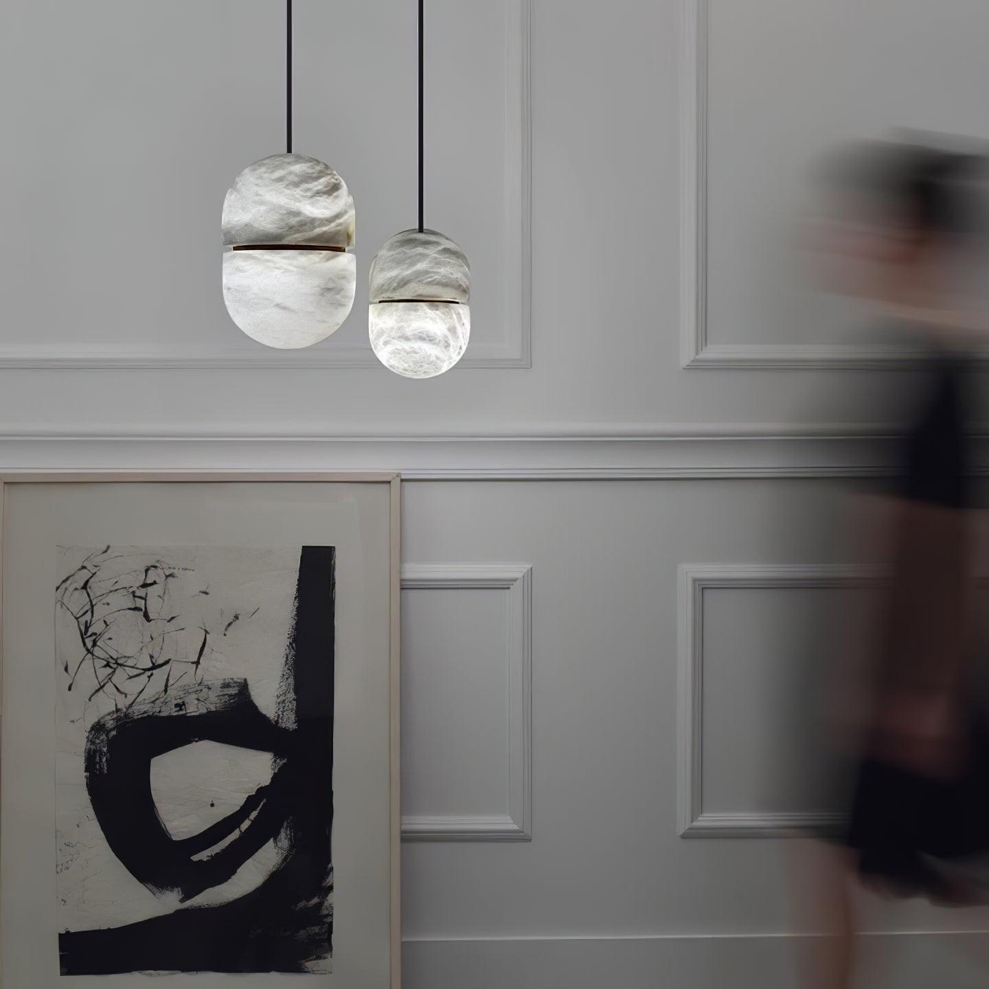 Strata Alabaster Pendant Light Capsule-shaped - Blowlighting