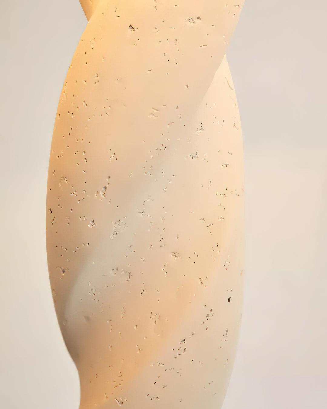 Yisi North Tower Floor Lamp - Blowlighting