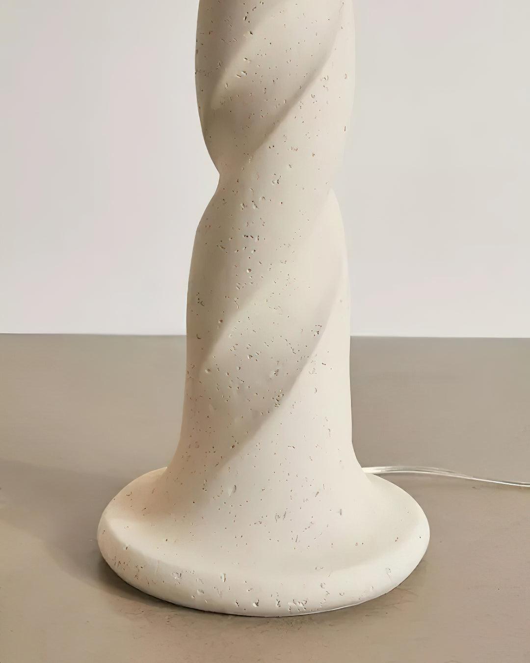 Yisi North Tower Floor Lamp - Blowlighting