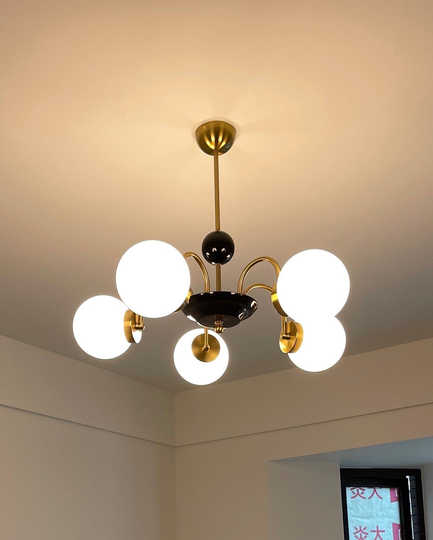 Yisu Chandelier - Blowlighting