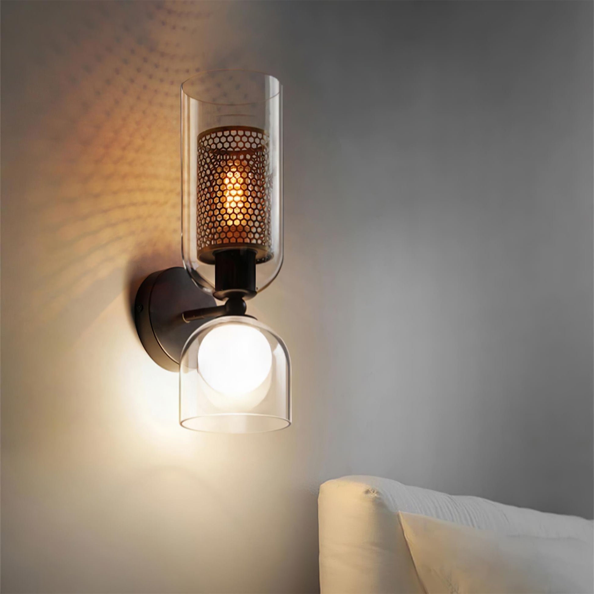 Zachary Wall Lamp - Blowlighting