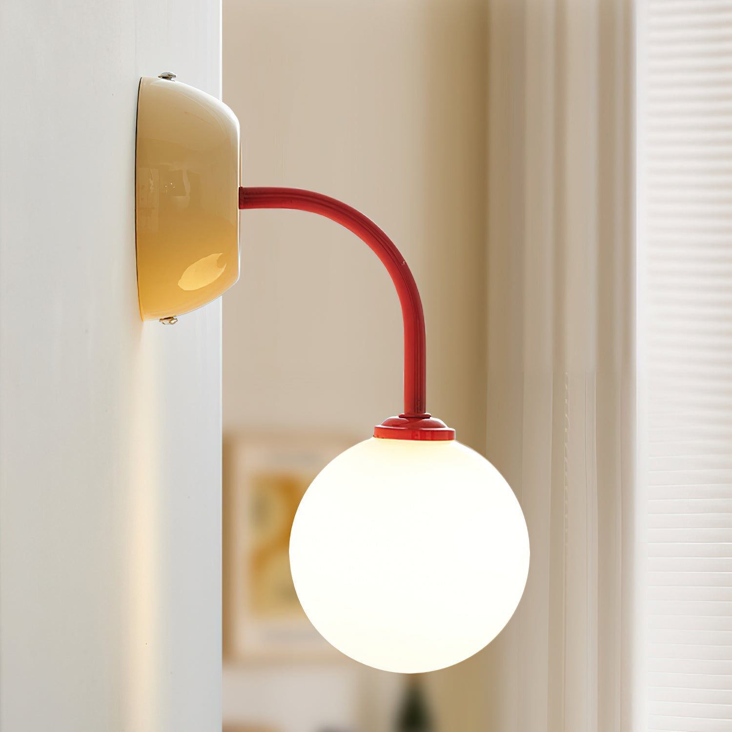 Zesta Modern Glass Wall Light