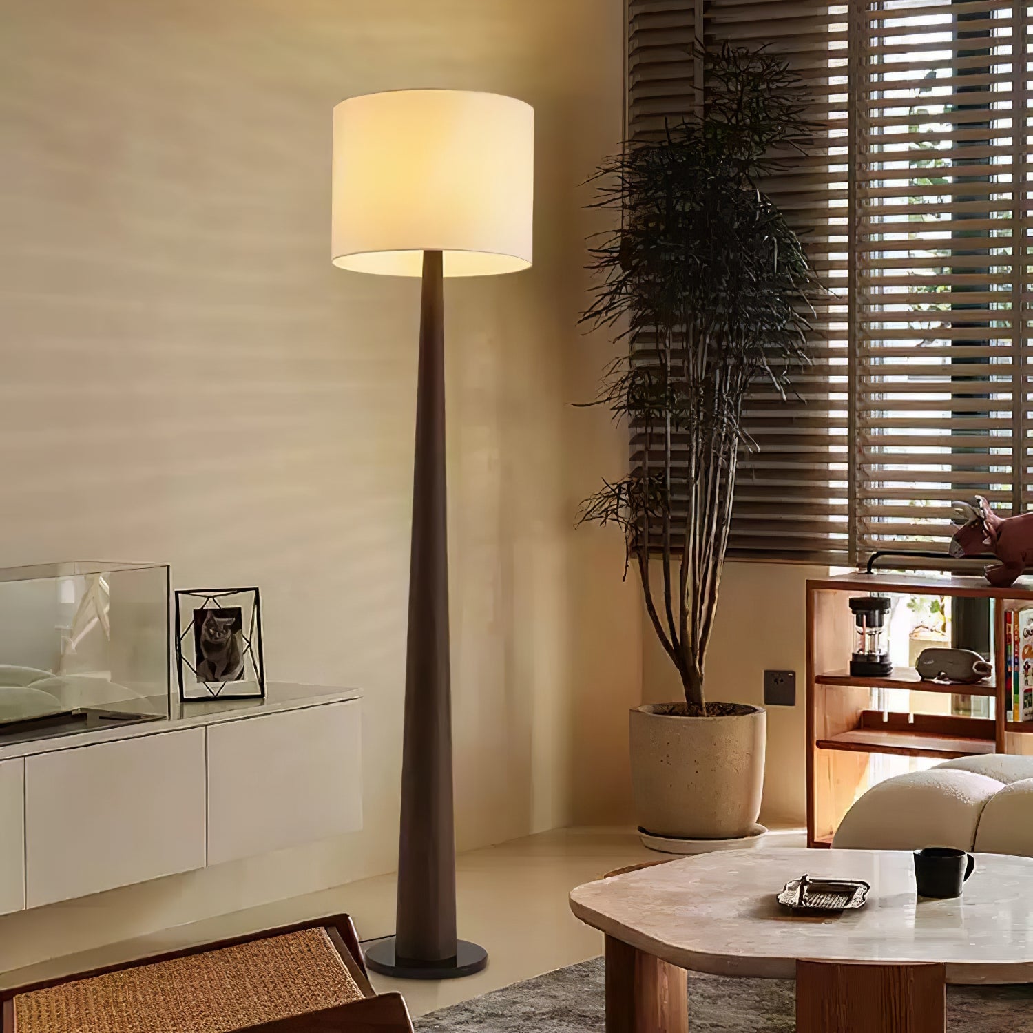 Ersilir Cylindrical Wood Floor Lamp - Blowlighting