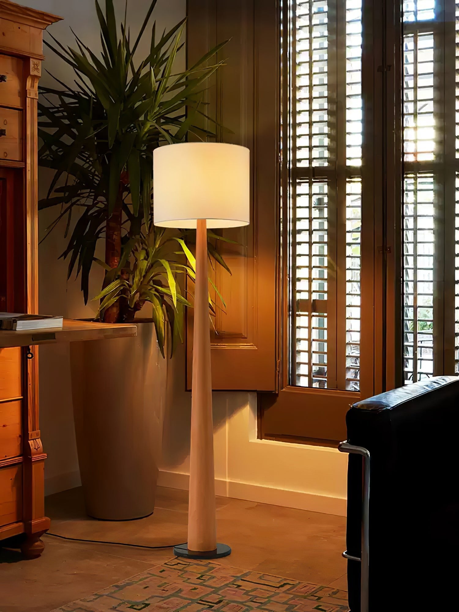 Ersilir Cylindrical Wood Floor Lamp - Blowlighting