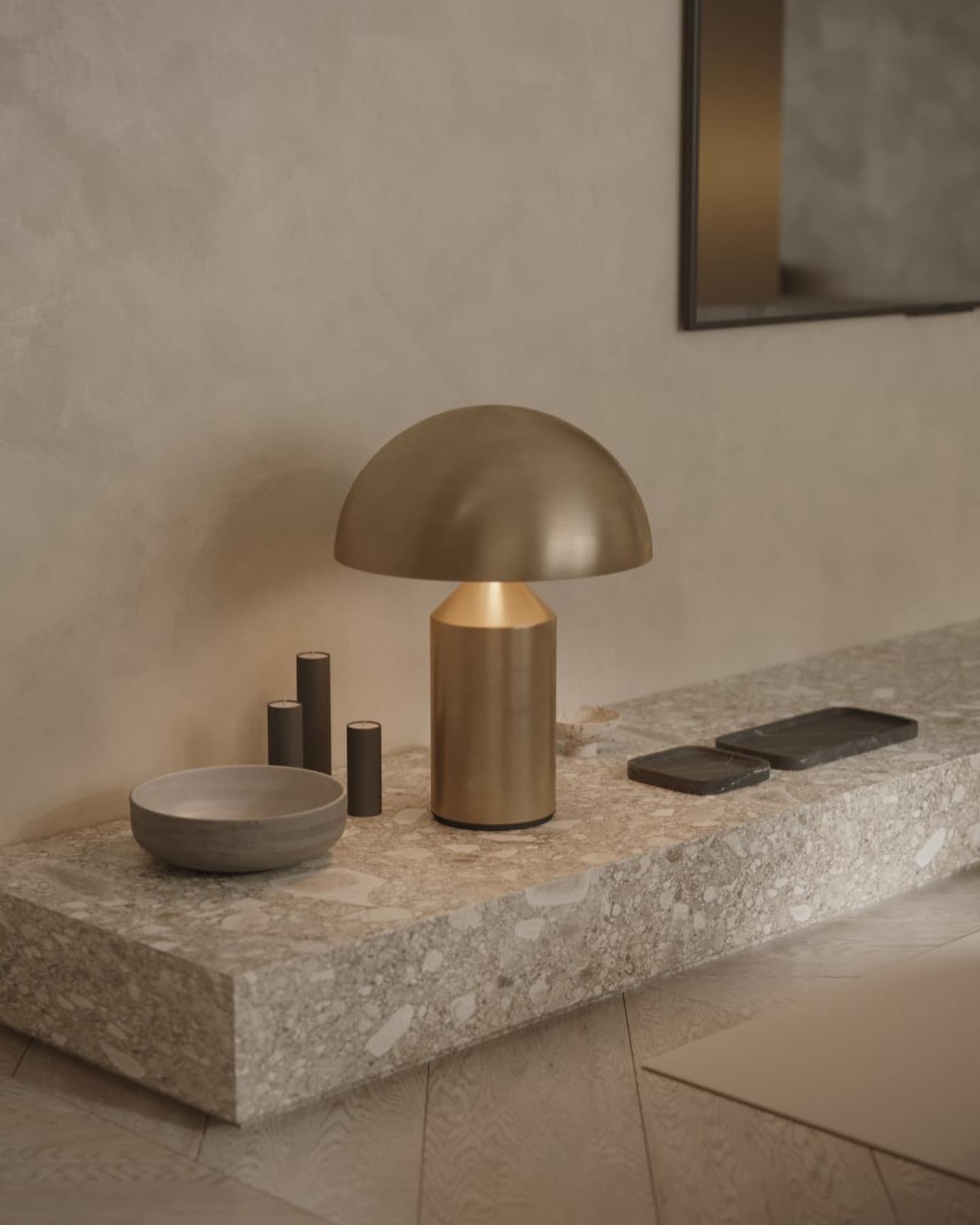 Atollo Table Lamp - Blowlighting