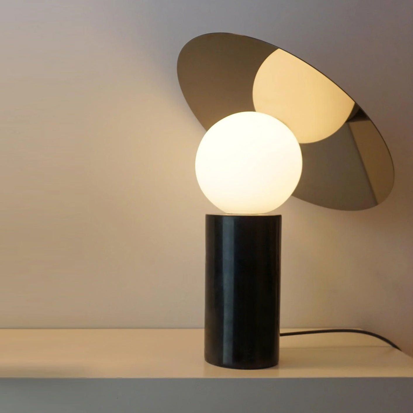 Bola Disc Table Lamp - Blowlighting