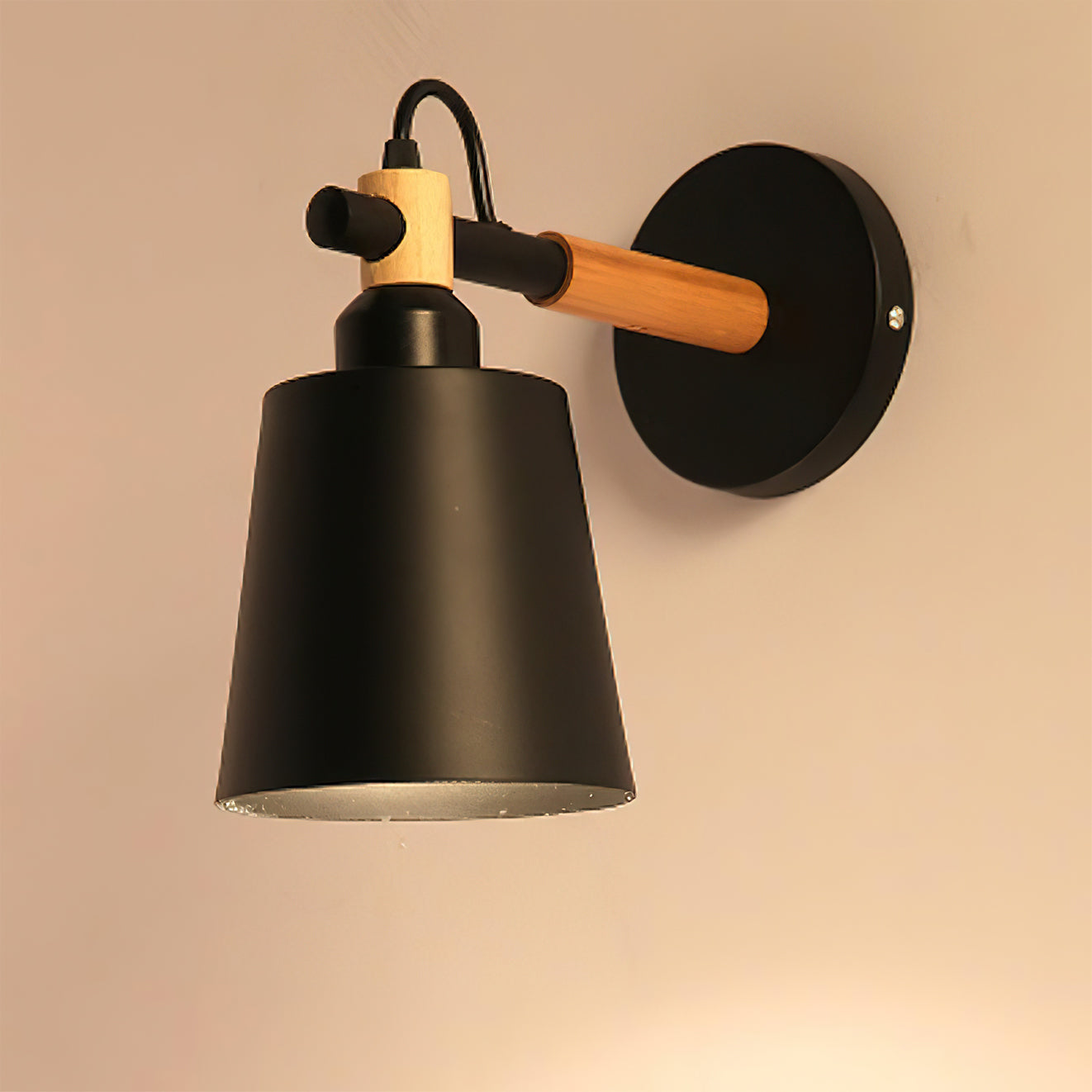 Copita Modern Wood Wall Light