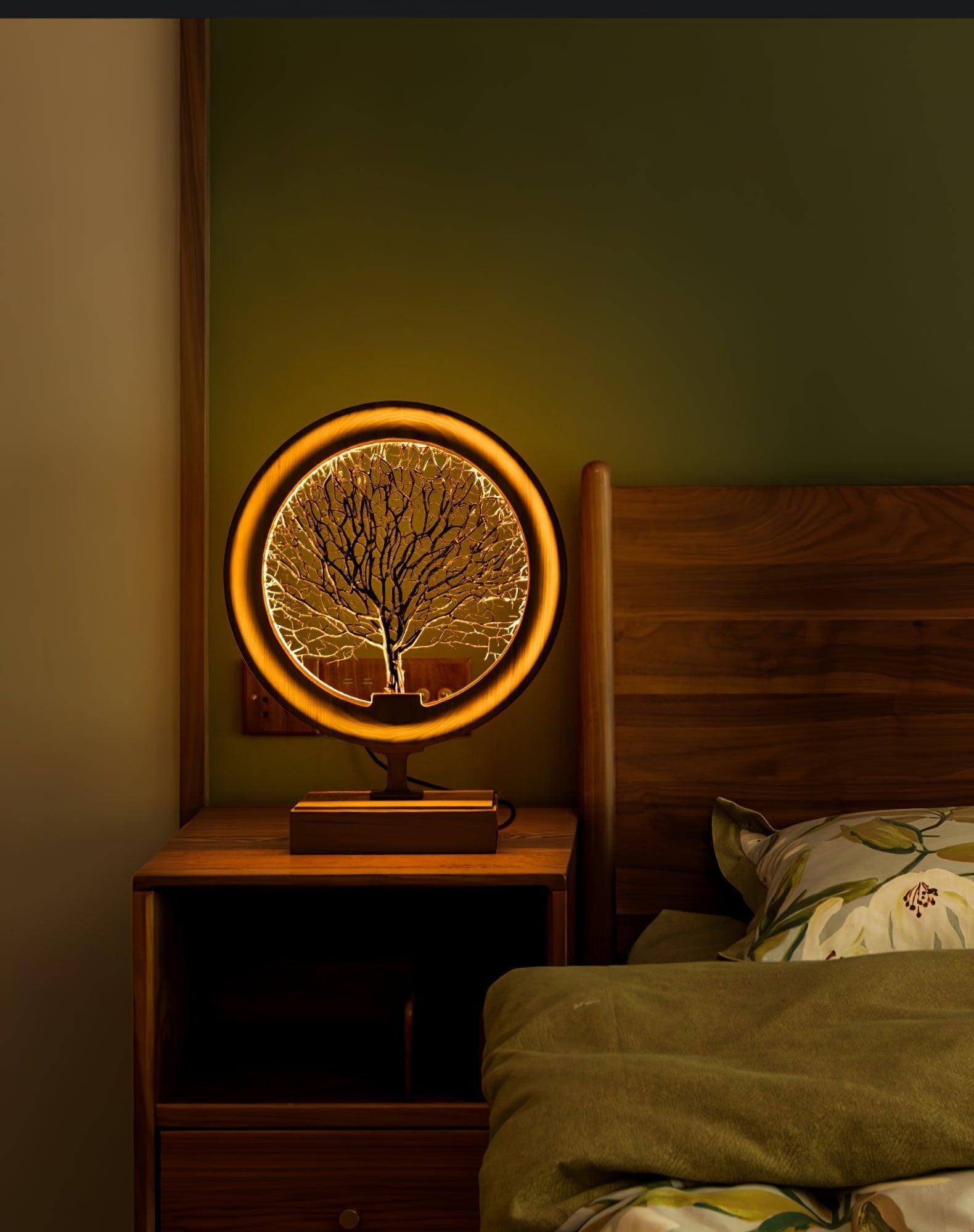 Stella Modern Wood Table Lamp - Blowlighting