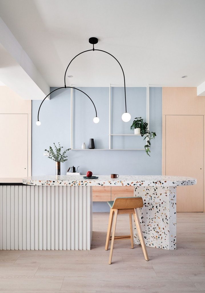 Mobile Chandelier - Blowlighting