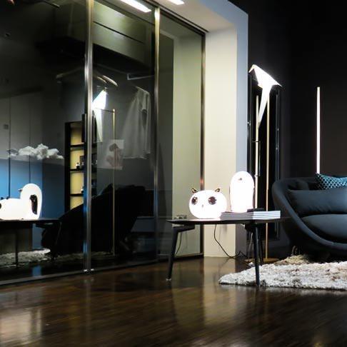 Pet Desk Light - Blowlighting