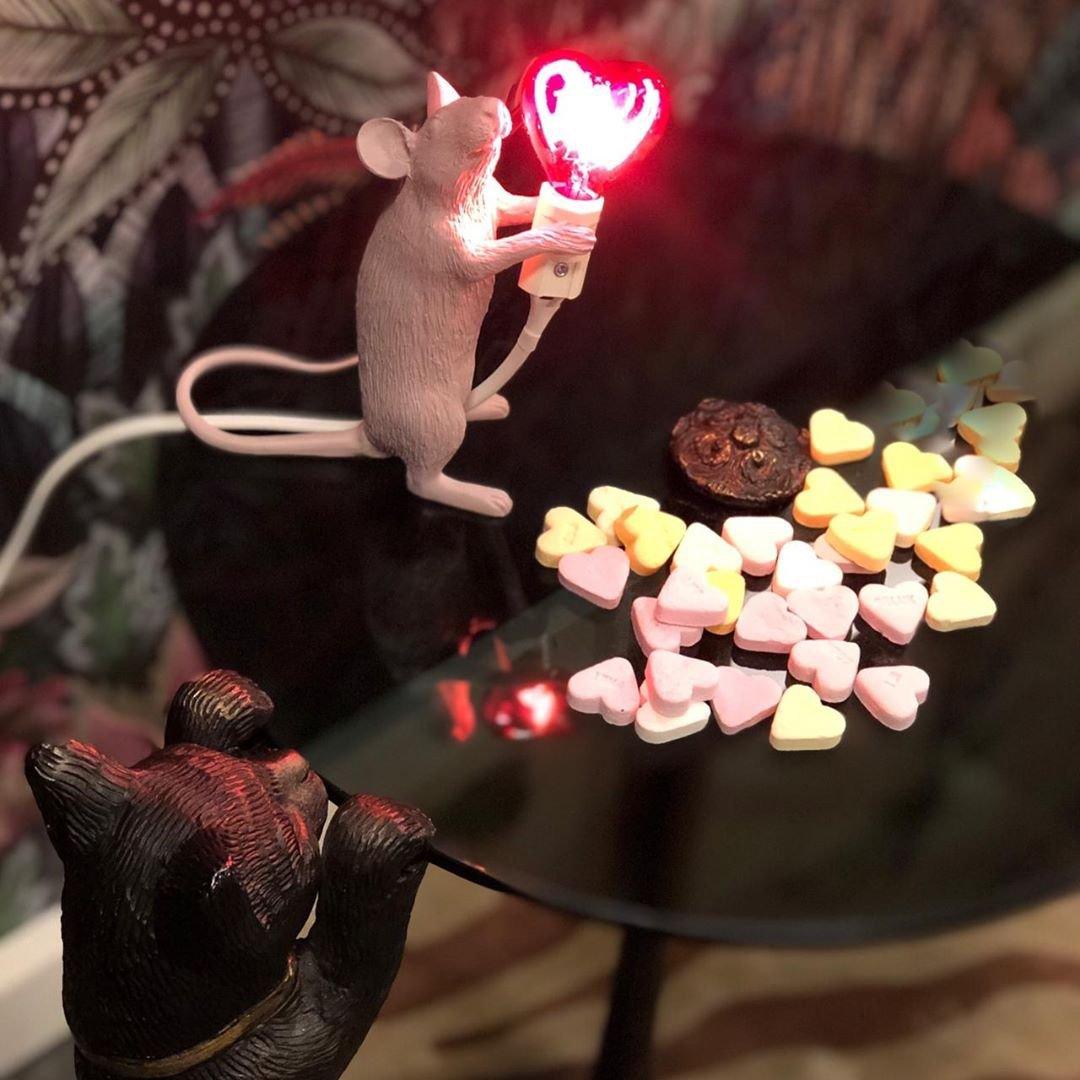 Mouse Table Light - Blowlighting