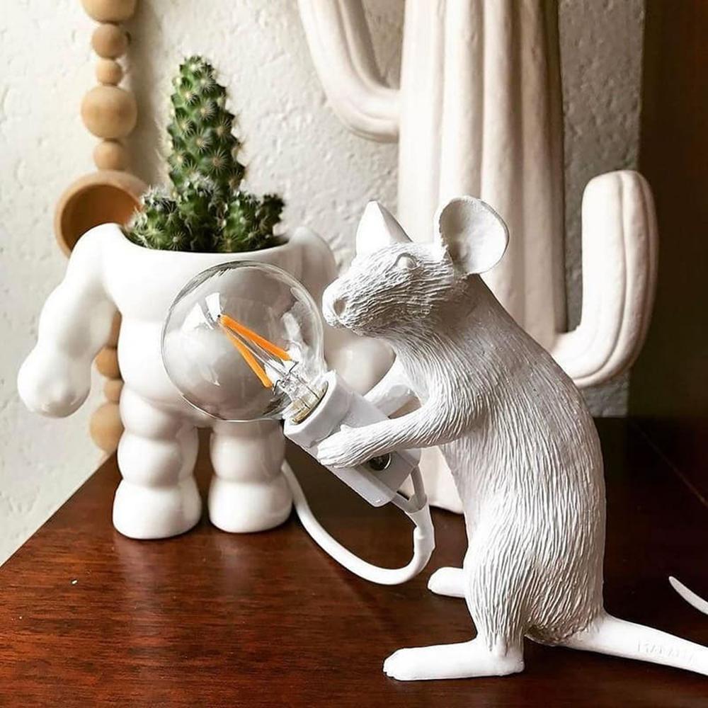 Mouse Table Light - Blowlighting