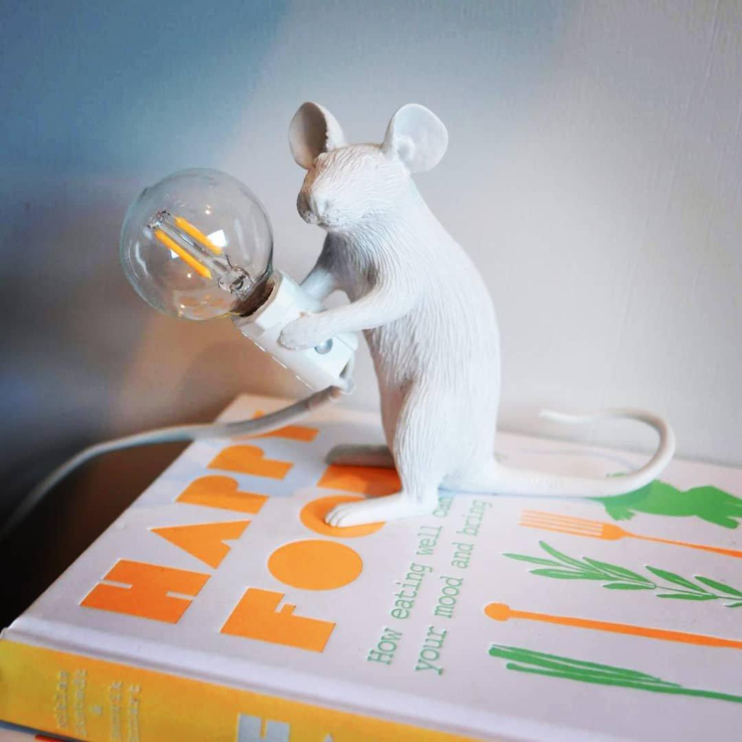 Mouse Table Light - Blowlighting