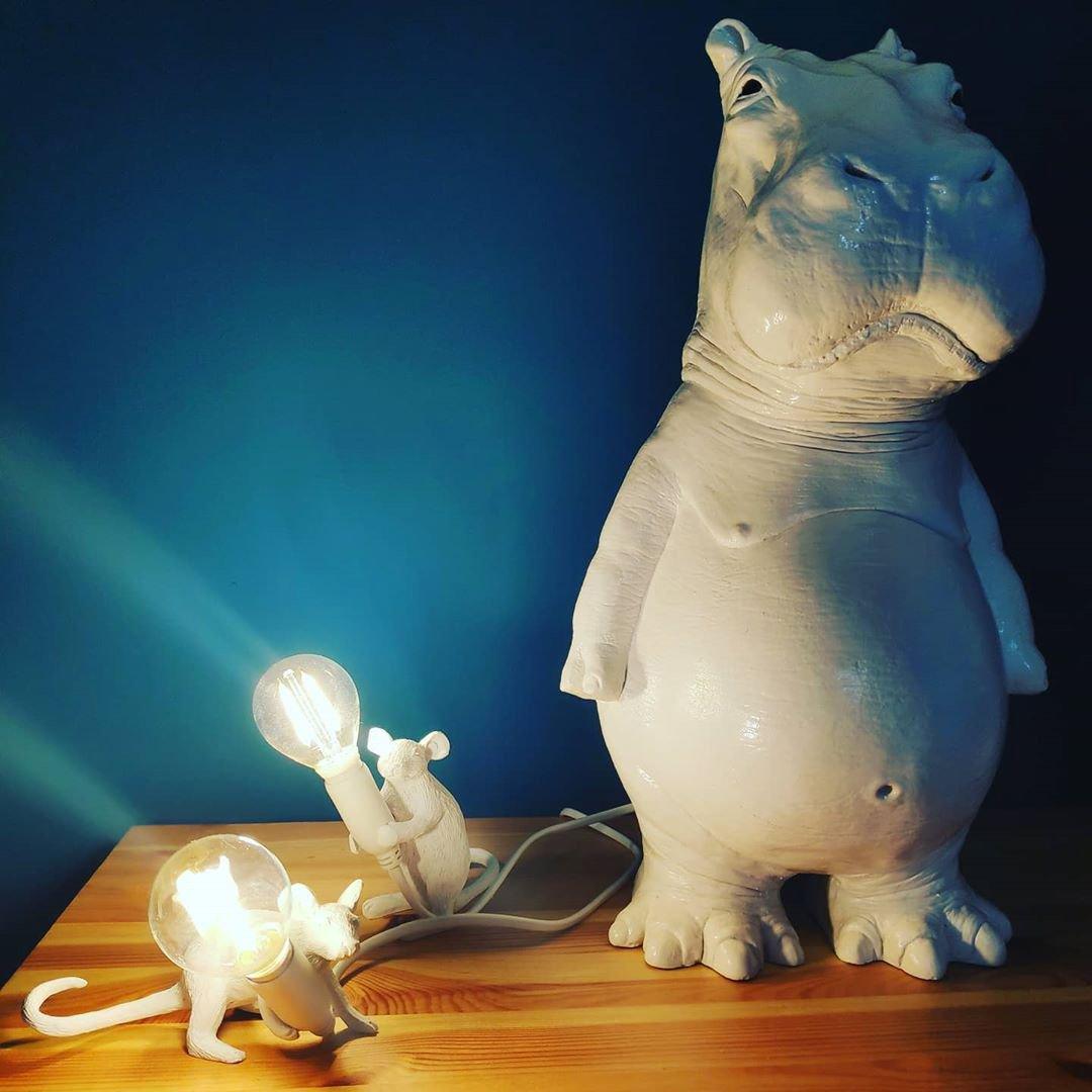 Mouse Table Light - Blowlighting