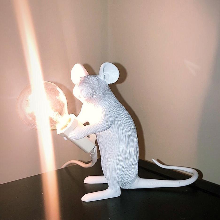 Mouse Table Light - Blowlighting