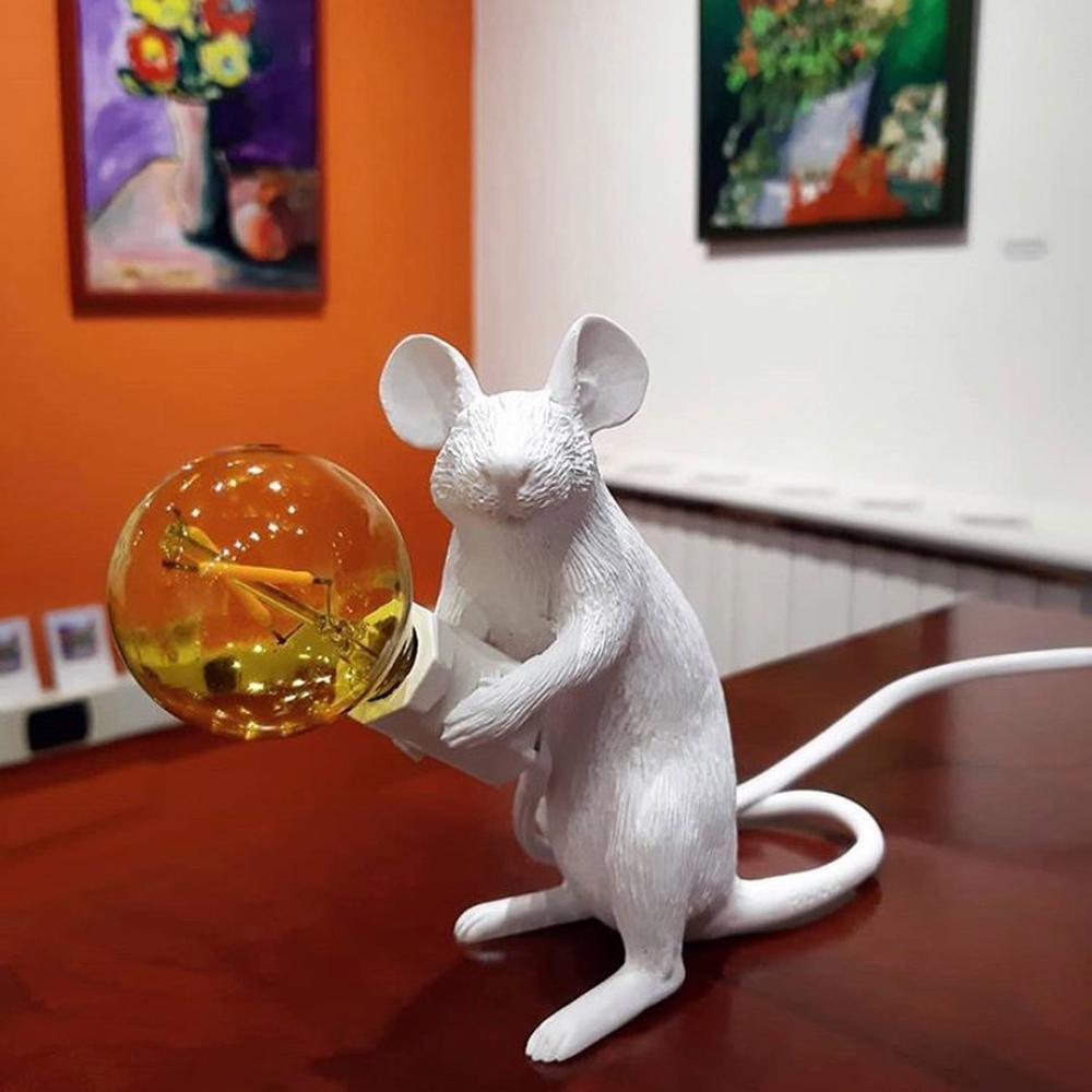 Mouse Table Light - Blowlighting